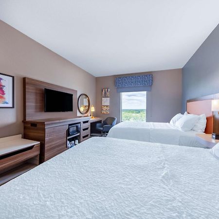 Hampton Inn Saint-Robert Exterior foto